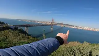 Dodgy areas and Jesus Christ in Almada
