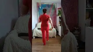 Аэробика. Марш левый спиной