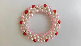 Easy DIY Pearl Bracelet Tutorial for a Chic and Elegant Look.