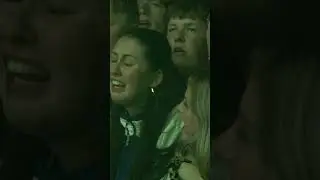pov: wenn dein fav. Song kommt