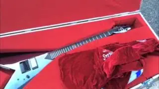 Framus Ziltoid V 'Unboxing'