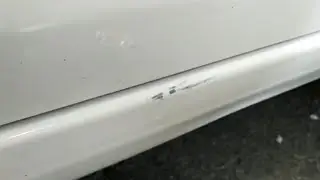 Удаляем сколы и царапины на кузове