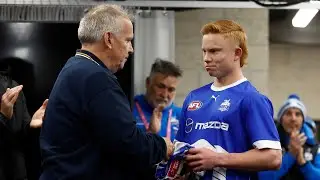 'It's no surprise you're here today': Ex-skipper presents Drury's debut guernsey