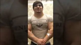 О какой ты сладенький!! #creyv #like #рекомендации #рек #асхабтамаев #shorts #shortvideo