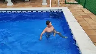 בריכה בית 1
