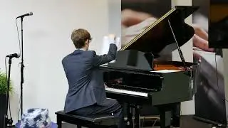 Beethoven Moonlight Sonata Mvmts 1 & 3, Peter Shea