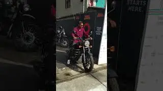 Royal Enfield Classic 350 Reborn Dark Stealth Black 