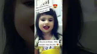 Melissa pequenininha fazendo vídeo. 😍