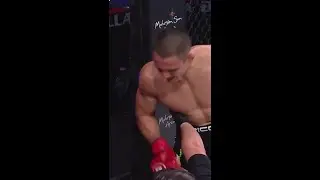Aaron Pico straight for the kill 🎯