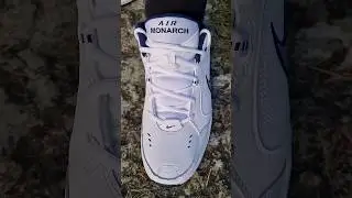 Nike Air Monarch