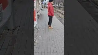тормози его ..... 