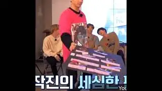 what are they doing 😂😂