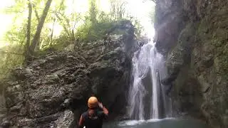 Canyoning Vercors - Saut tête de cheval