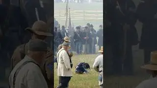 How Soldiers Really Die in a Civil War Reenactment 😯 😂