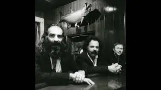 Dirty Three (AUS) live - Arena Santa Giuliana, Perugia ITALY - 22/06/2002 [audio]