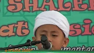 MasyaAllah merdunya suara Aza (Hafiz Indonesia)
