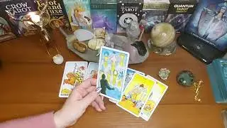 Какие мысли о вас не дают человеку покоя? Таро онлайн.