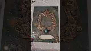 Работаю над новой книгой.