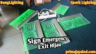 Green Emergency Exit Sign