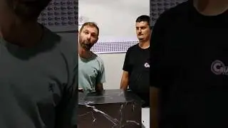 Envelopamento de móvel. Adesivo mármore preto. Assista o passo a passo no nosso canal