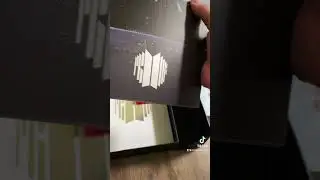 Checking to see if my bts proof album is cracked? 