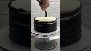 Не ЛИНЯЕТ и НЕ КРАСИТ рот😱 Секрет чёрного крема для торта! 