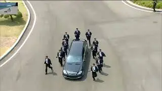 Kim Jong-un playing catch me if you can