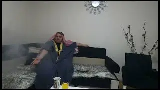 #MIME Kako možete mrtva pjevača slušat da pjeva .”