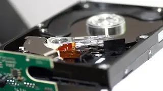 Opening A Hard Drive While Turned On