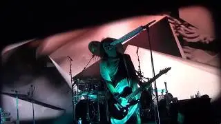 Dir en Grey (Paris, Le Trianon) - WAKE (TOUR18 WEARING HUMAN SKIN)