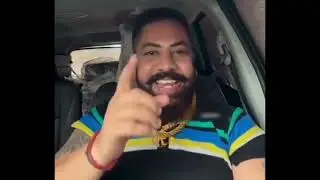 Gale ki chain pehen rakhi h 20 lakh ki  kya betichod ke pichwade se dhua nikal jaego meme template