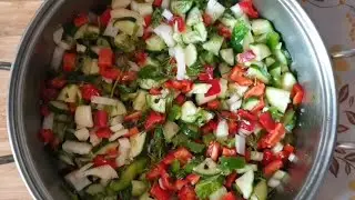 Очень вкусная заготовка на зиму из (огурцов, перца, лука, и укропа). Супер лёгкий рецепт. 2024