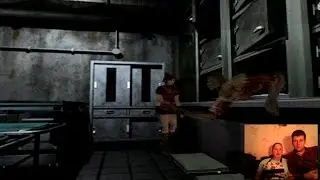 Жена играет в Resident evil 2 - Жене надо выпить валерьянки (Прохождение)#4