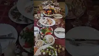 Сервировка стола в кафе «Дружба» в Сергиевом Посаде