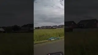 Müll am Fahrbahnrand