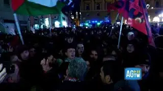 Roma, tensione al Viminale: gli studenti sfondano il cordone e arrivano davanti al ministero