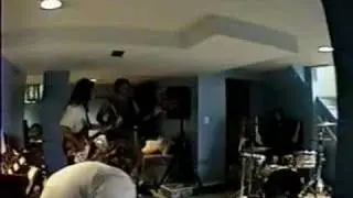 Killer Dwarfs - Doesn't Matter-Reunion tour rehearsal (2001)
