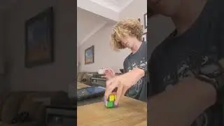 3 second 2 by 2 solve with one hand