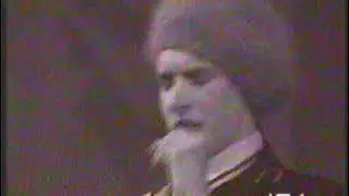 Данилко Андрiй.Данилко Андрeй.''Проводница -''Верка Сердючка'' 1996.