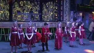 Композиция Ромео и Джульетта. Ансамбль "Одесситочки"