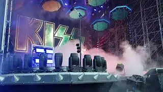 KISS-MILANO-Detroit rock city-END OF THE ROAD WORLD TOUR
