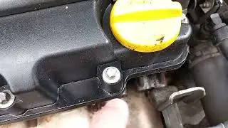VAUXHALL CORSA D 1.4 ENGINE ROCKER COVER OIL LEAK | Car Sales Auction Purchase