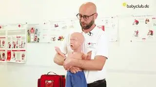 Baby verschluckt sich | Erste Hilfe am Kind