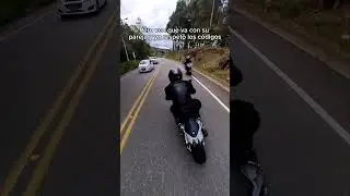 This is how you overtake a biker with a girlfriend