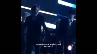 Minho touching Hyunjin's hand so gently 💔 