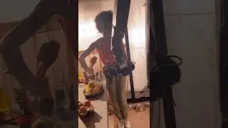 Você tem ideia de como são feitas as produções atuais? Olha só esse braço robótico!