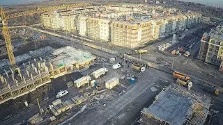 ФМС неожиданно нагрянула на стройку. Полиция увозит гастарбайтеров.