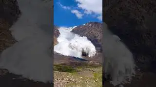 Avalanche | Vallée de Juuku | Issyk-Kul | Kirghizistan #kyrgyzstan #mountains #nature #trekking
