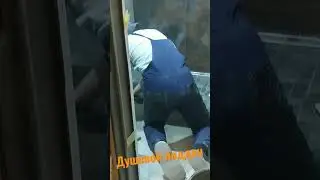 Укладка мозаики в душевом поддоне