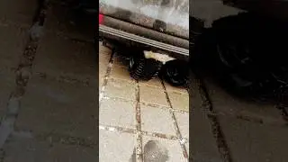 Я такое вижу впервые! Что за машина?